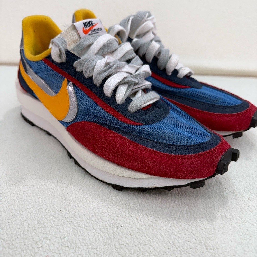 Nike Men's Blue, Red & Yellow Retro-Style Running Sneakers